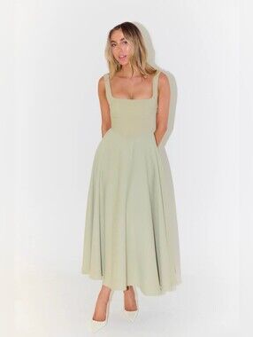ODD MUSE SQUARE NECK  MIDI  DRESS XS